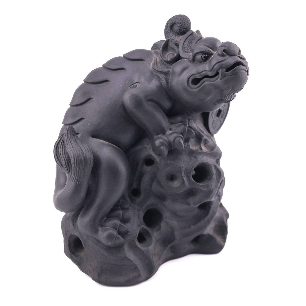 Статуэтка "Пи Сю"